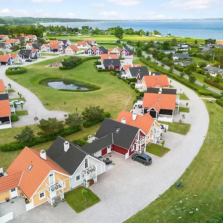 Strandg Holiday home *